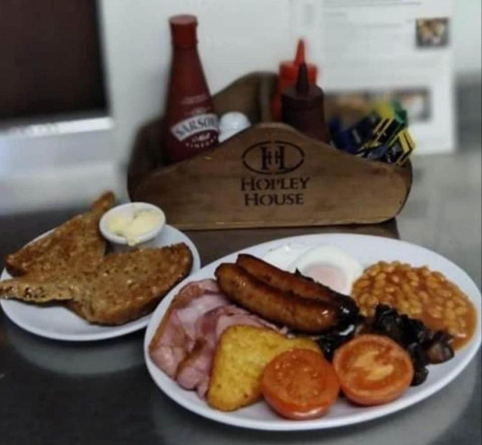 Hopley House Bed and Breakfast Middlewich Eksteriør billede