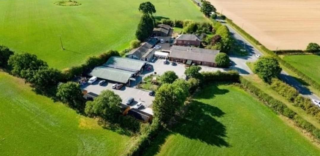 Hopley House Bed and Breakfast Middlewich Eksteriør billede